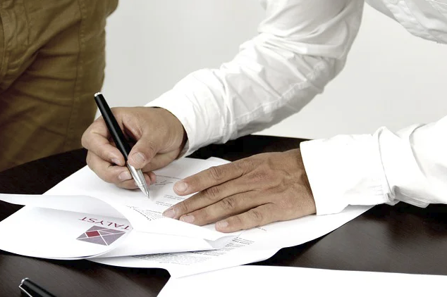 Inmigration documents I-751